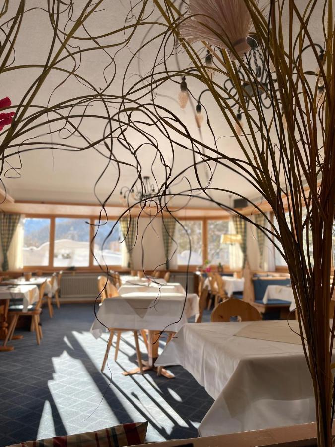 Hotel Bernina 폰트레시나 외부 사진