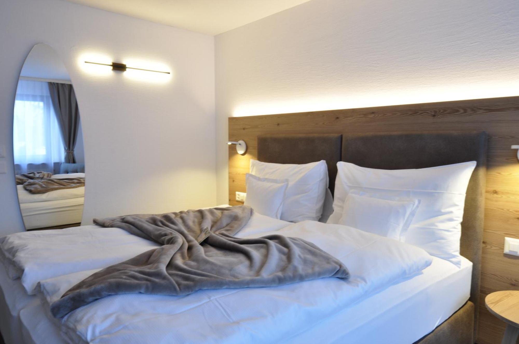 Hotel Bernina 폰트레시나 외부 사진