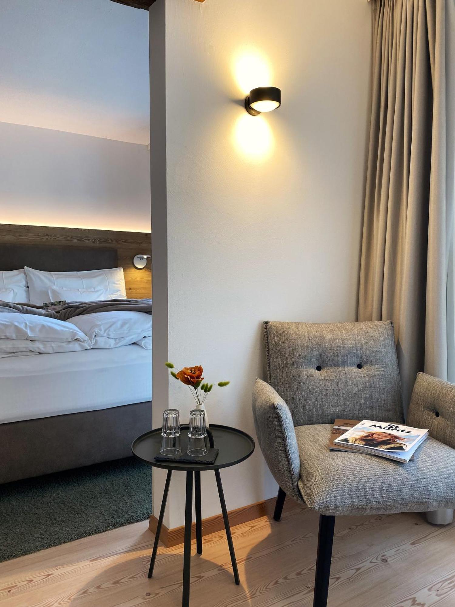 Hotel Bernina 폰트레시나 외부 사진
