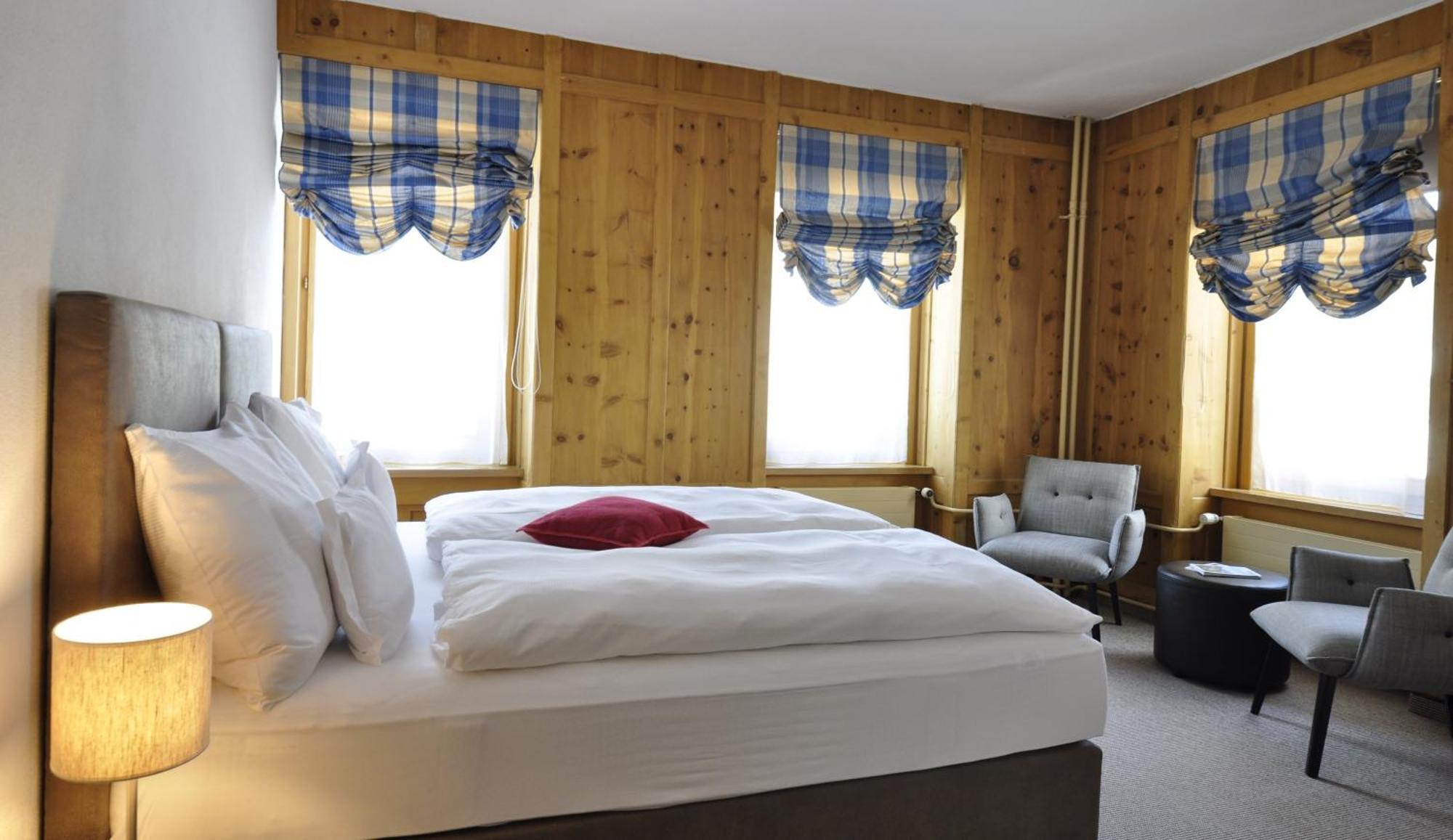 Hotel Bernina 폰트레시나 외부 사진