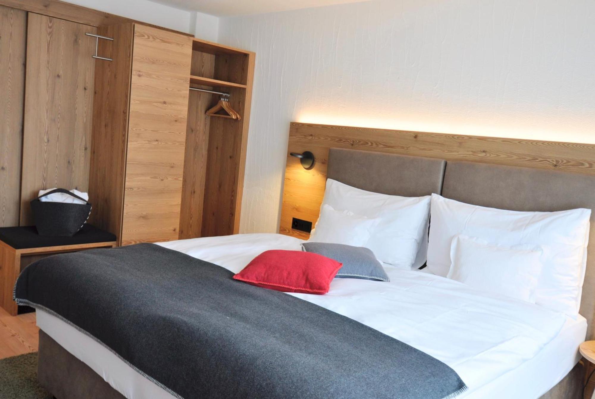 Hotel Bernina 폰트레시나 외부 사진