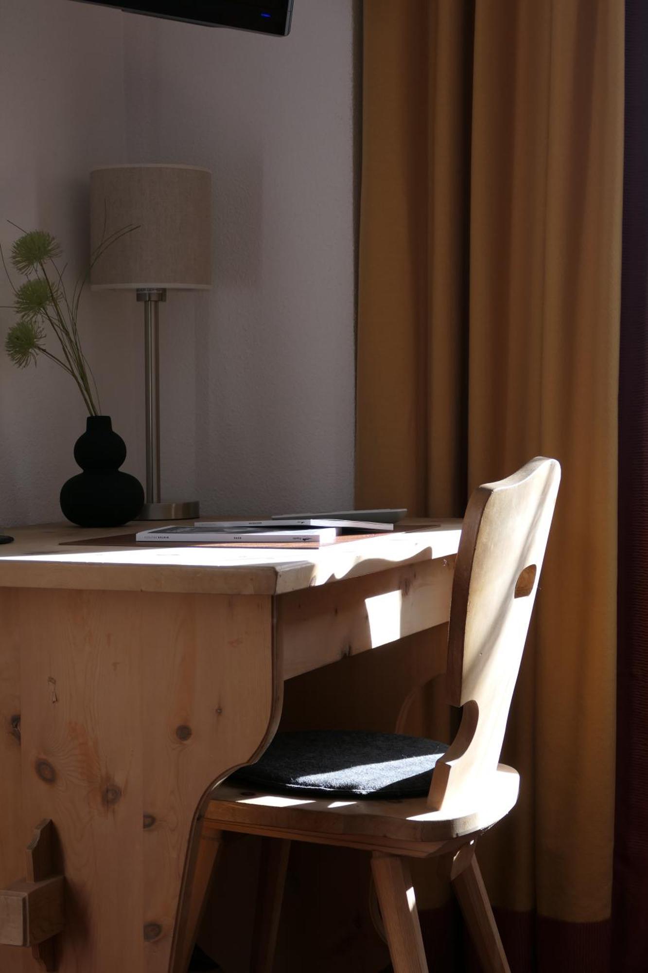 Hotel Bernina 폰트레시나 외부 사진
