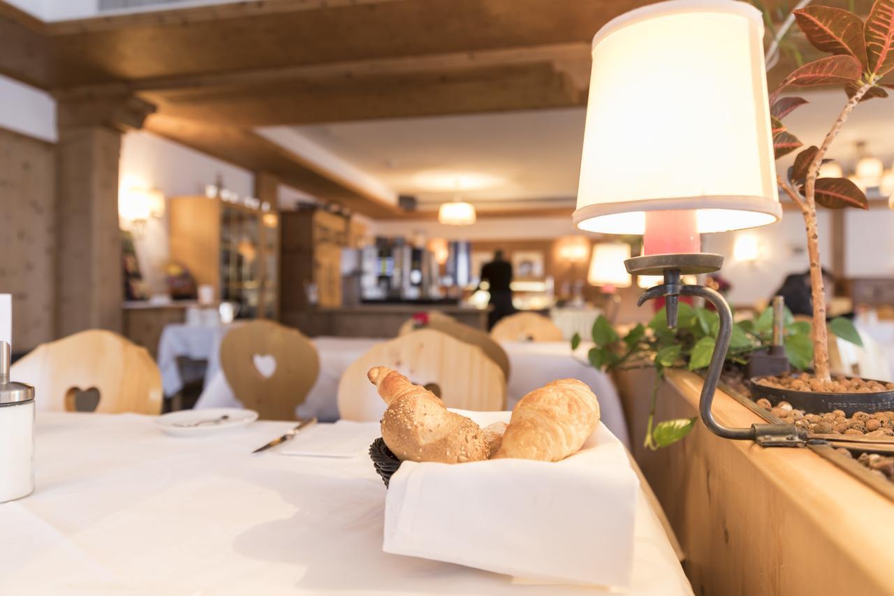 Hotel Bernina 폰트레시나 외부 사진